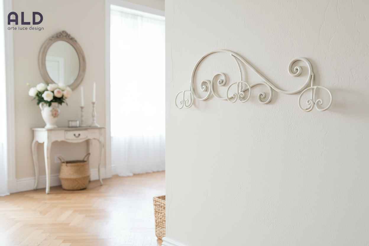 Appendiabiti da parete appendino da muro avorio e oro in ferro battuto a 3 ganci