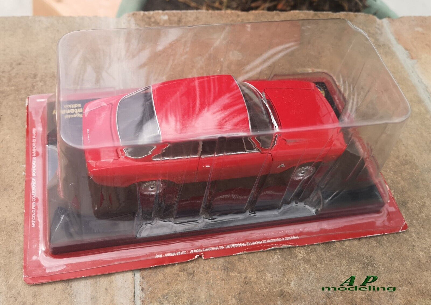 modellino auto 1/24 alfa romeo giulia sprint 1600 GTA corsa del 1965 modellini usato