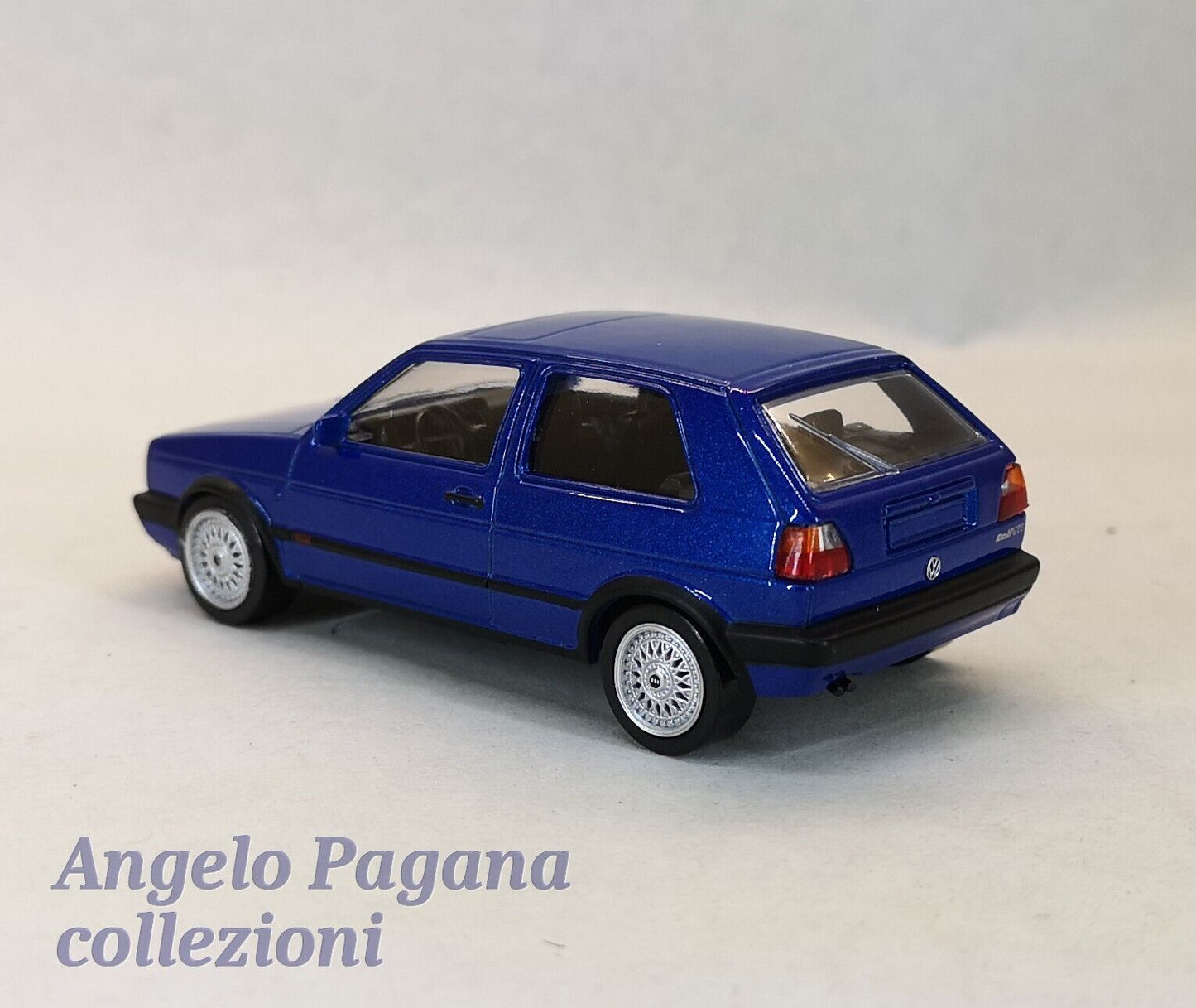 modellino auto scala 1:43 Volskwagen golf 2 gti g60 1990 modellini wv norev