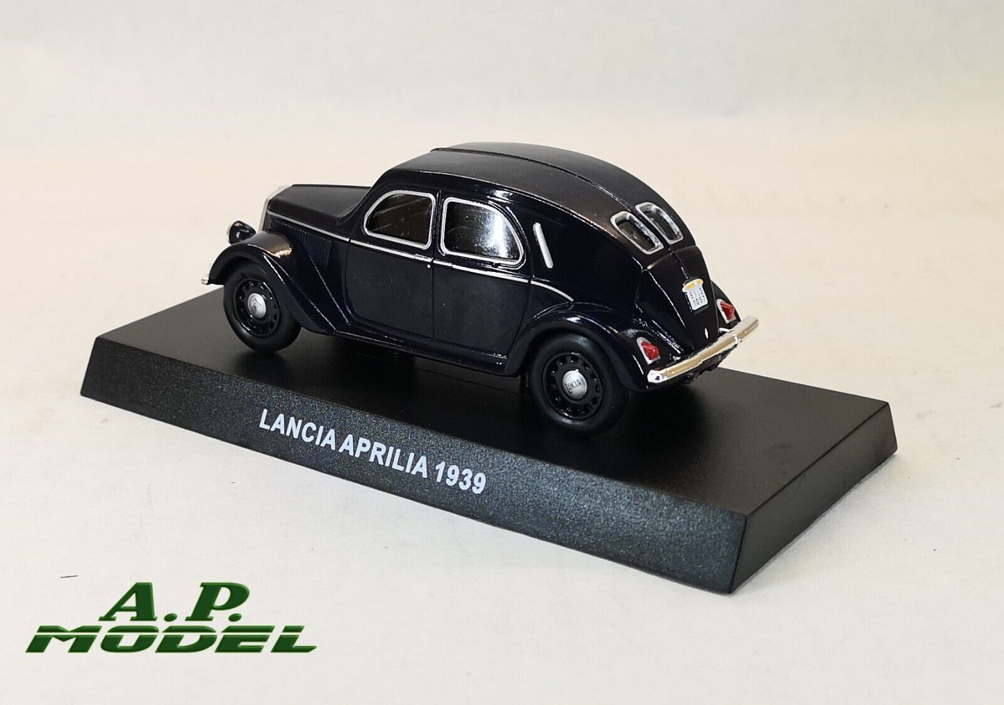 modellino auto 1:43 lancia aprilia del 1939 modellini da collezione die cast usata