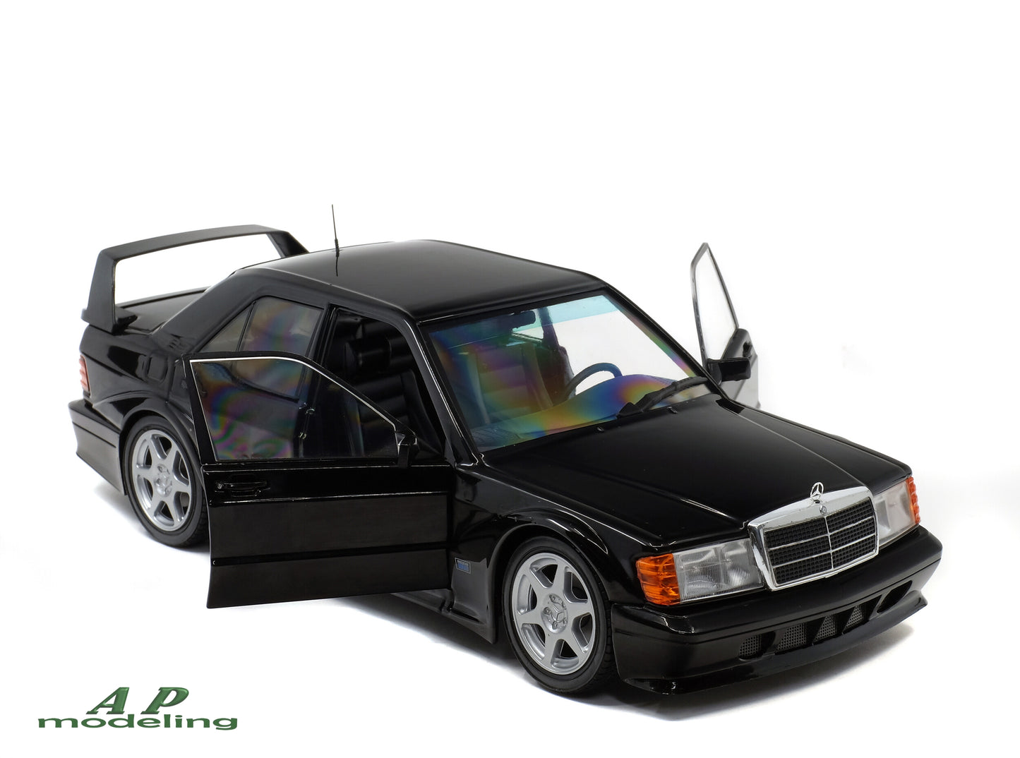 modellino auto 1/18 Mercedes Benz 190 E 2.5 - 16 evolution II modellini diecast