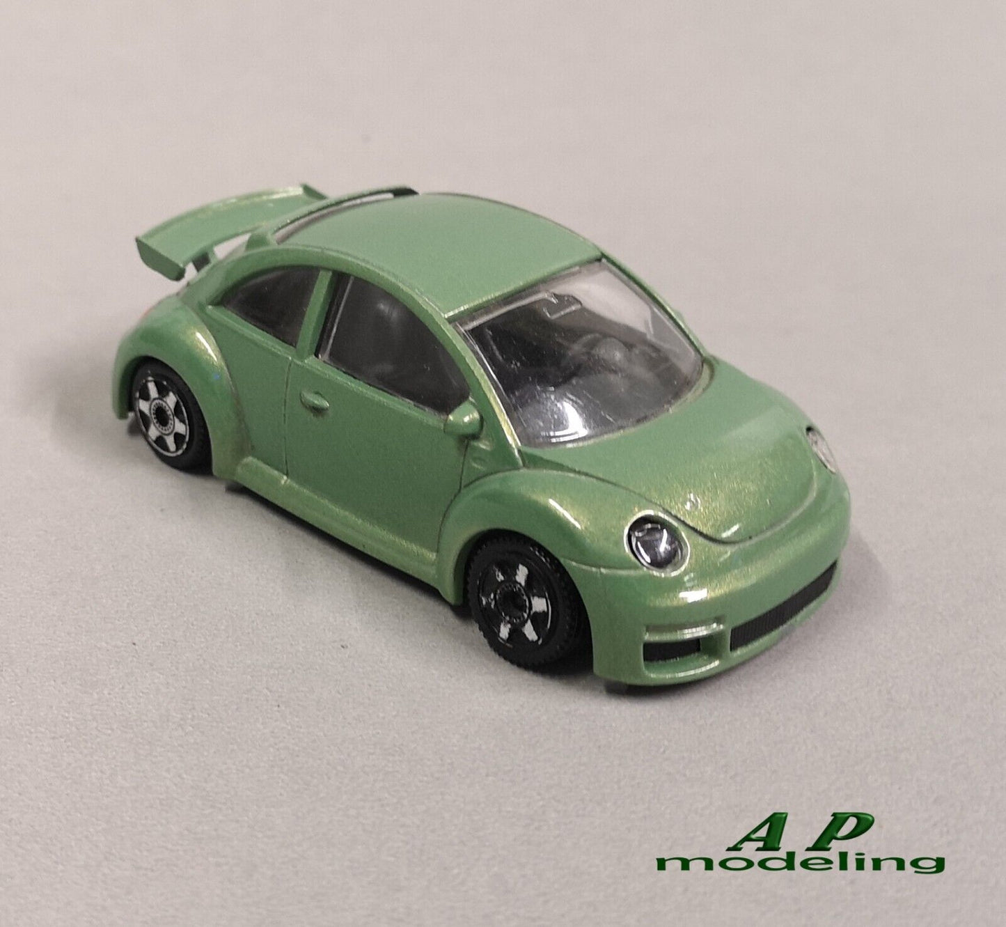 modellino auto scala 1/43 Volkswagen new vw beetle cup burago made in italy usato