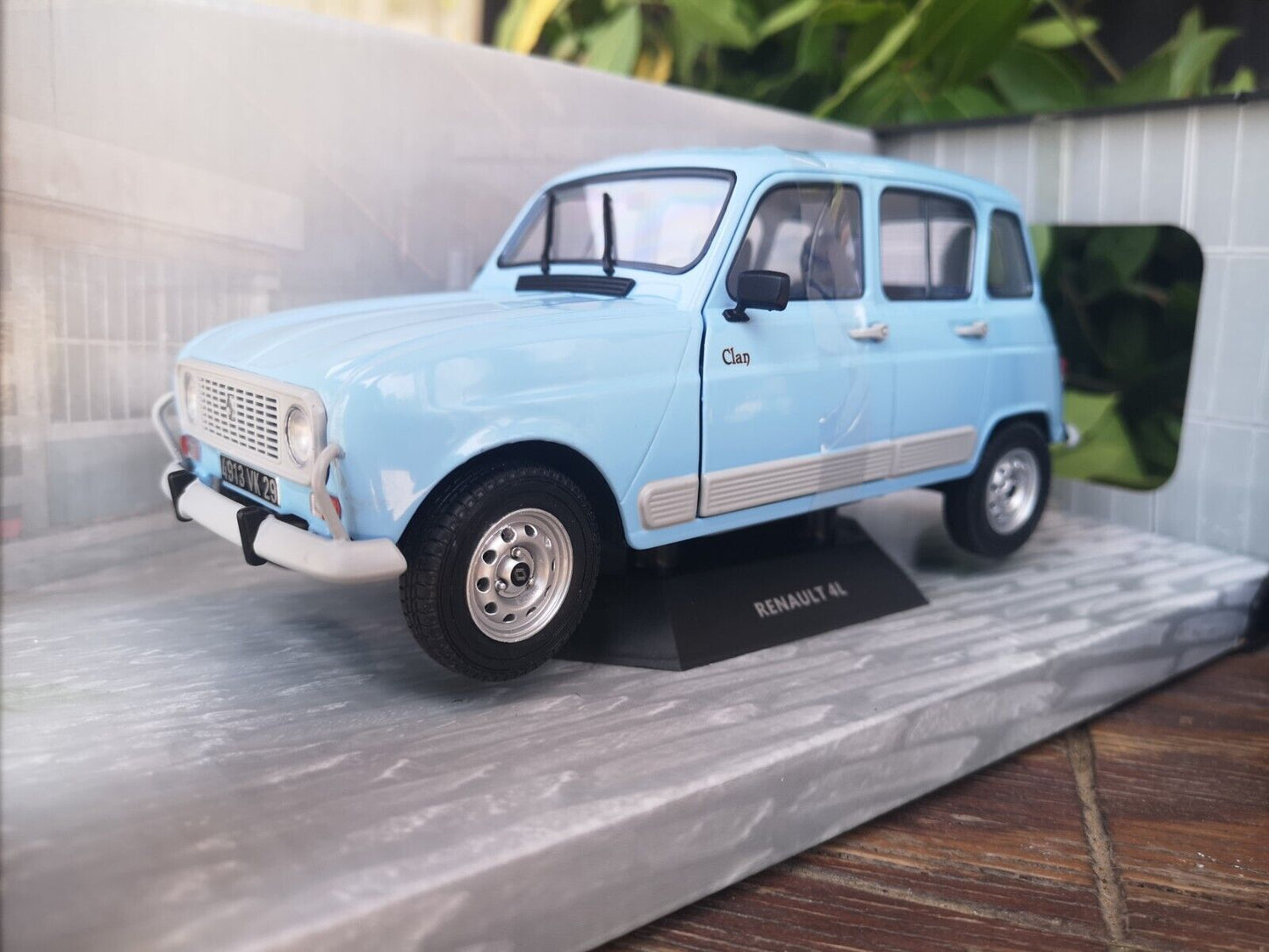 modellino auto 1/18 Renault 4 L modellini vintage da collezione della solido