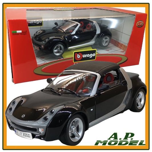 modellino auto 1:18 smart roadster della bburago modellini da collezione statico