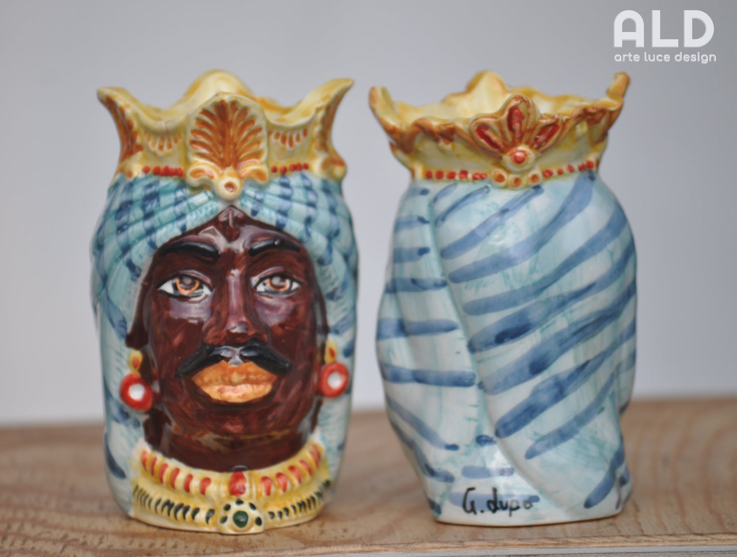 Teste di moro in ceramica di Caltagirone  vasi soprammobili coppia mori moderni
