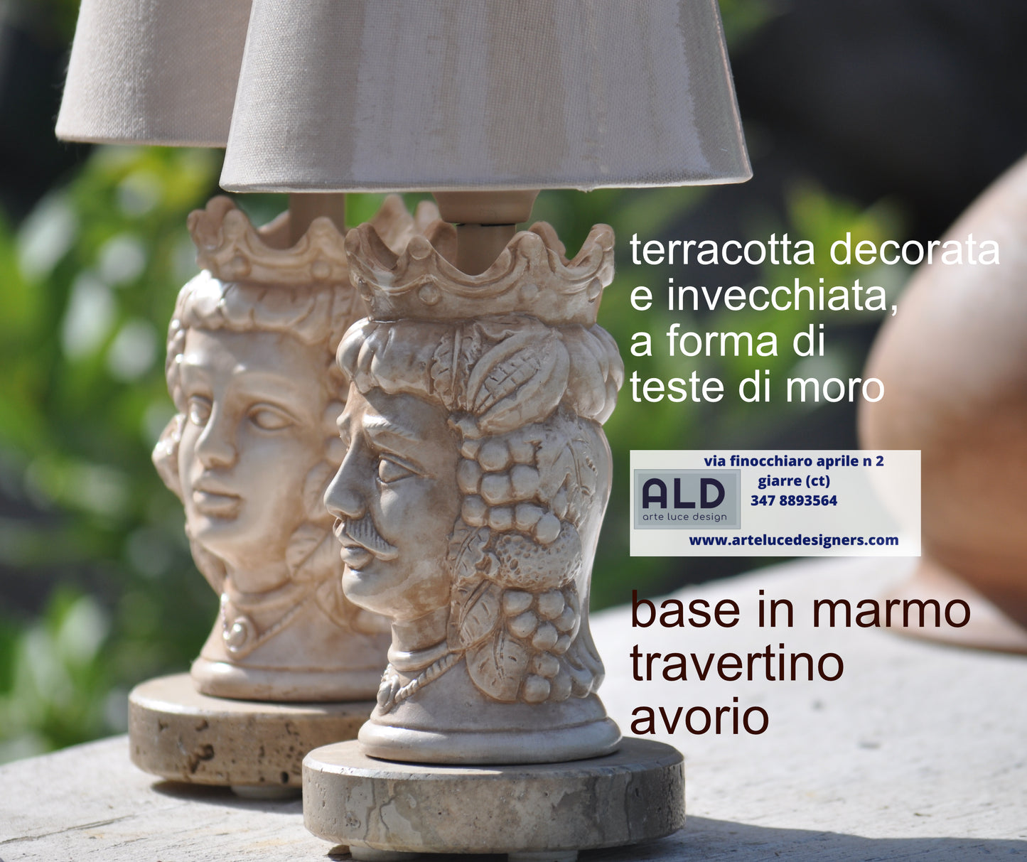 Coppia lumetti teste di moro in terracotta stile siciliano lampade da tavolo colore avorio invecchiato soprammobili moderni