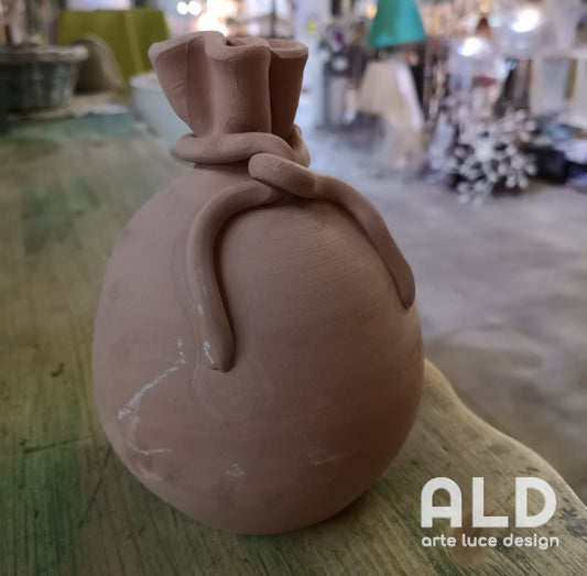 Salvadanaio in terracotta portamonete artigianale fatto a mano altezza 16cm