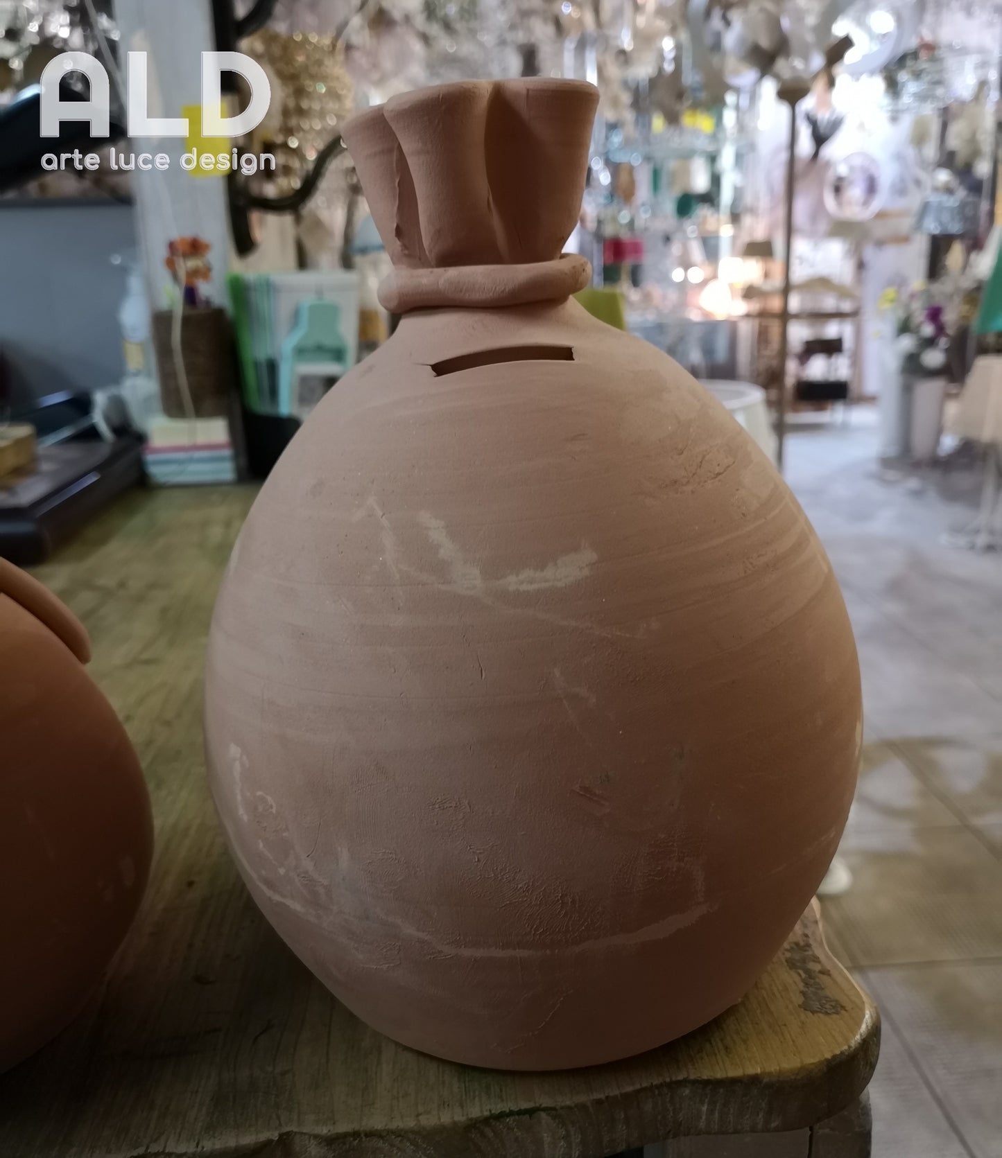 Salvadanaio in terracotta portamonete artigianale fatto a mano diverse  misure