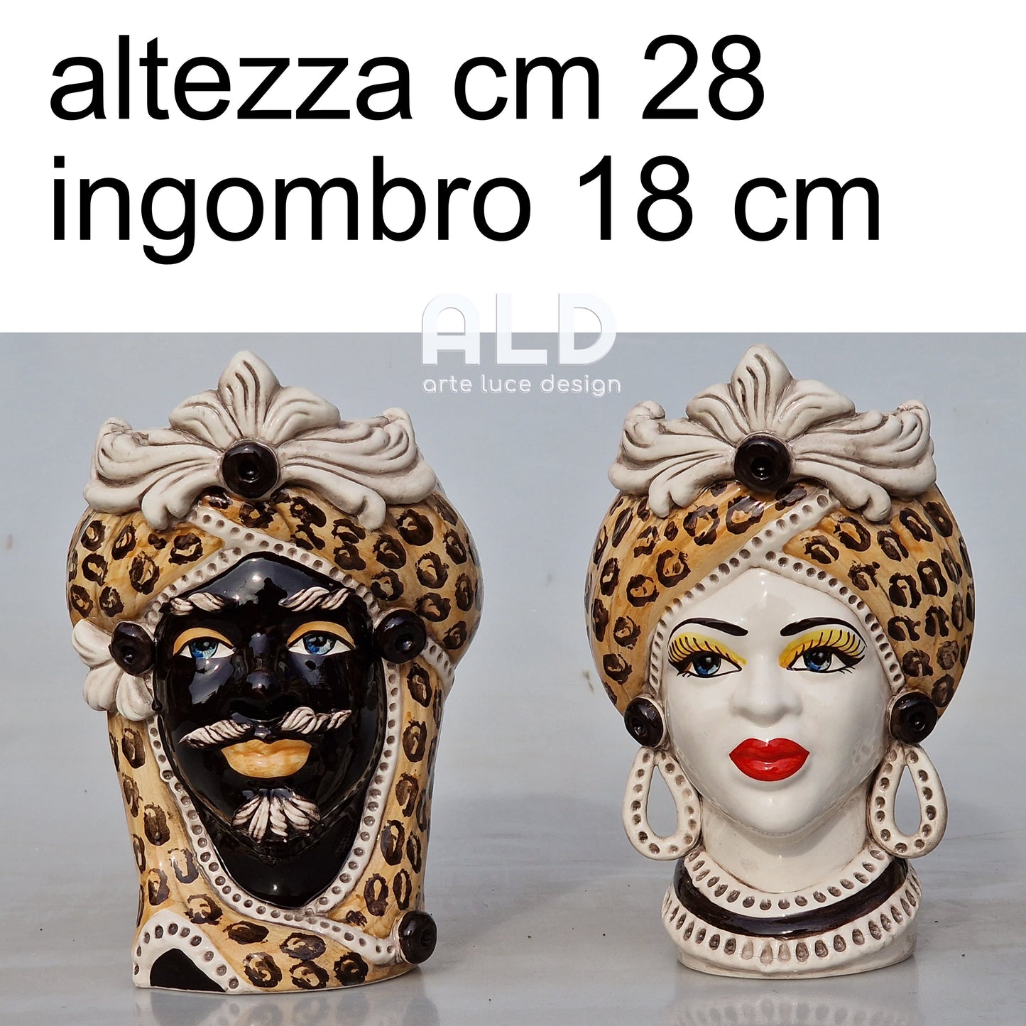 Teste di moro in ceramica di Caltagirone coppia vasi soprammobili artigianali ma