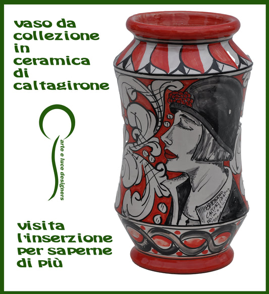 Vaso porta fiori moderno in ceramica di Caltagirone decorata con personaggio